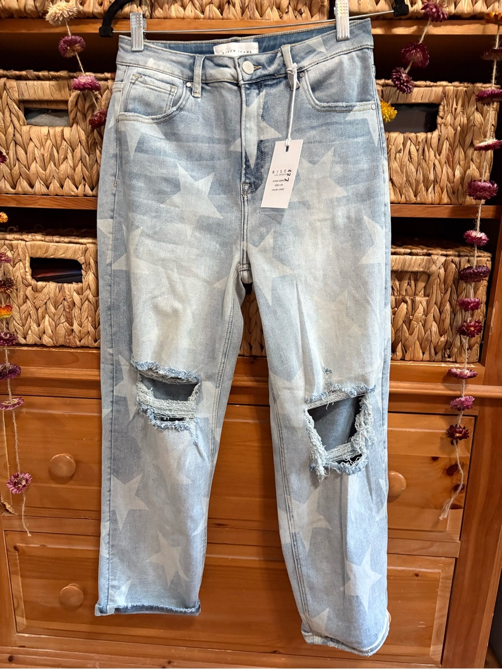 Risen Los Angeles - Tiny Glory High Rise Slouch Light Blue Star-Print Jean